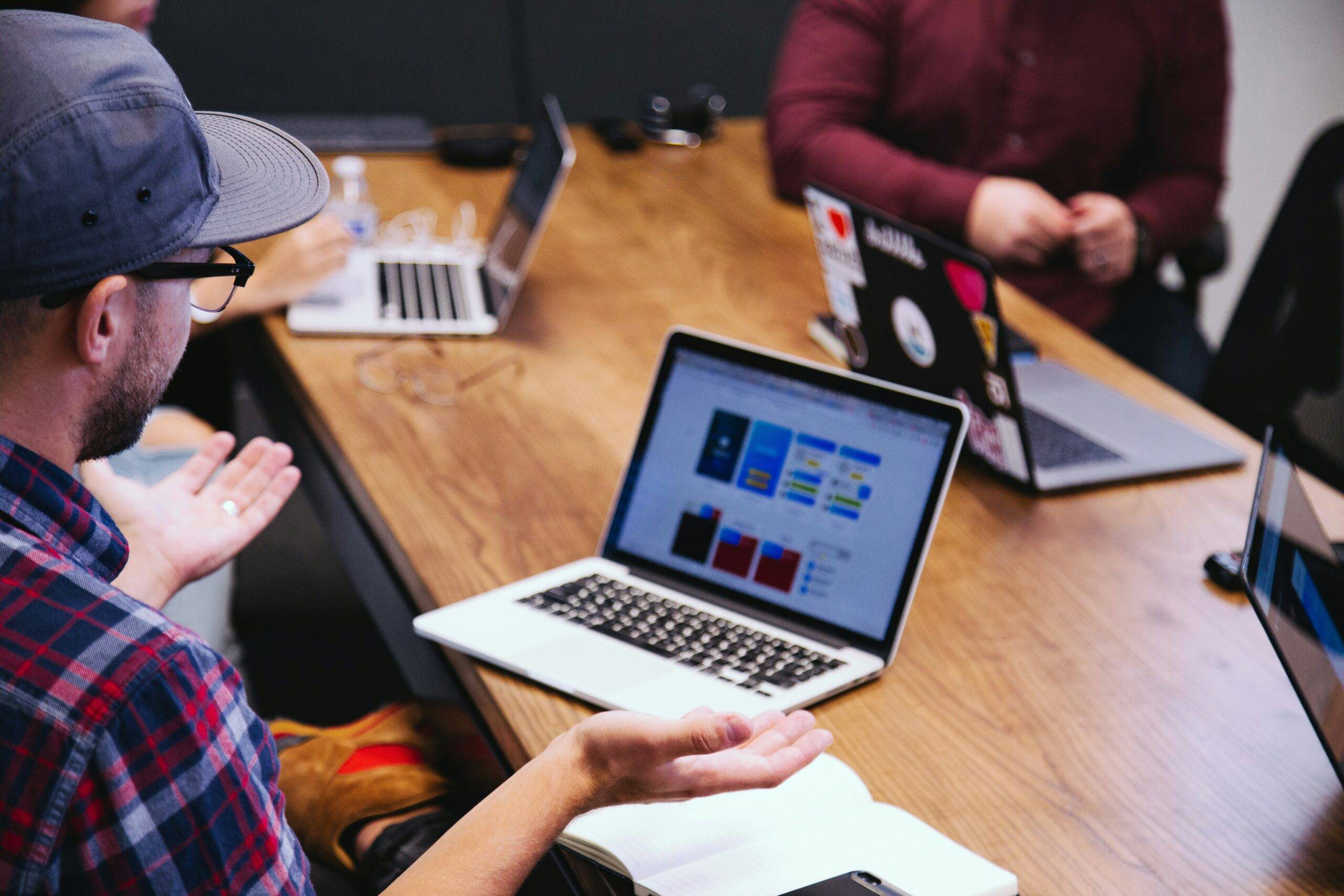 Agility Unleashed: How Modern Businesses Stay Ahead in a Data-Driven World