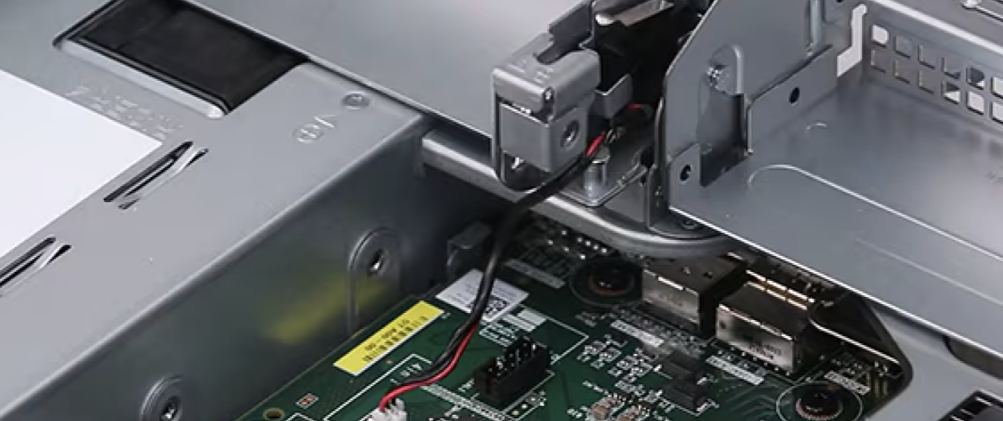 Hardware intrusion detection and logging
